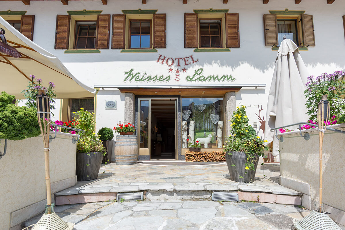 Booking - Hotel Weisses Lamm