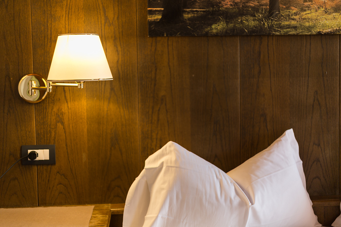 Zimmer Iris Weisses Lamm